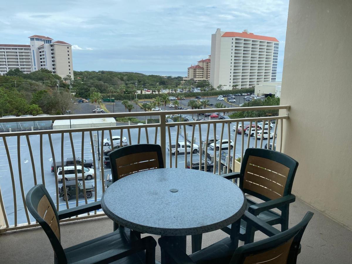 Ocean View Luxurious Condo-Best Location + Balcony Ντέστιν Εξωτερικό φωτογραφία